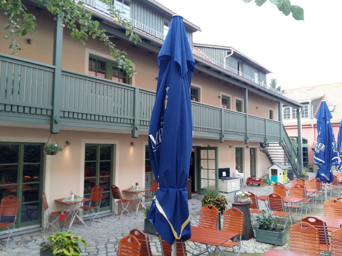 Wirtshaus Sonnenhof Hotel Radebeul Exterior photo